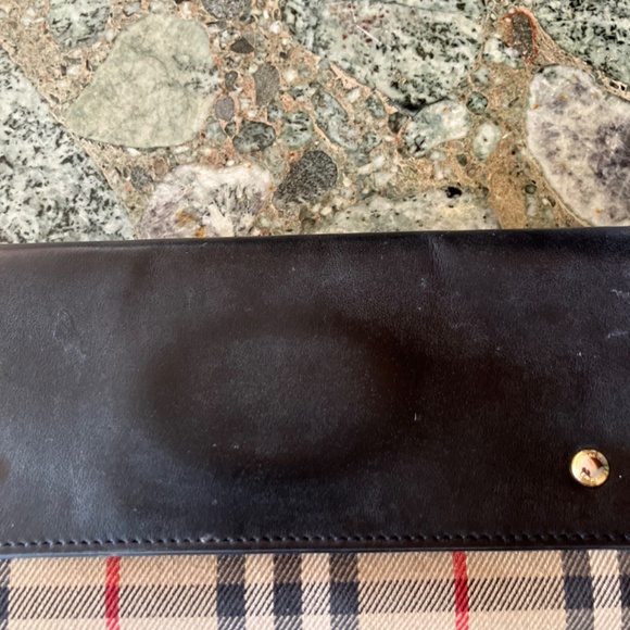 Burberry Crossbody Wallet on Strap - Picture 10 of 11